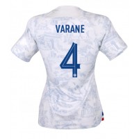 Ženski Nogometni dresi Francija Raphael Varane #4 Gostujoči SP 2022 Kratek Rokav